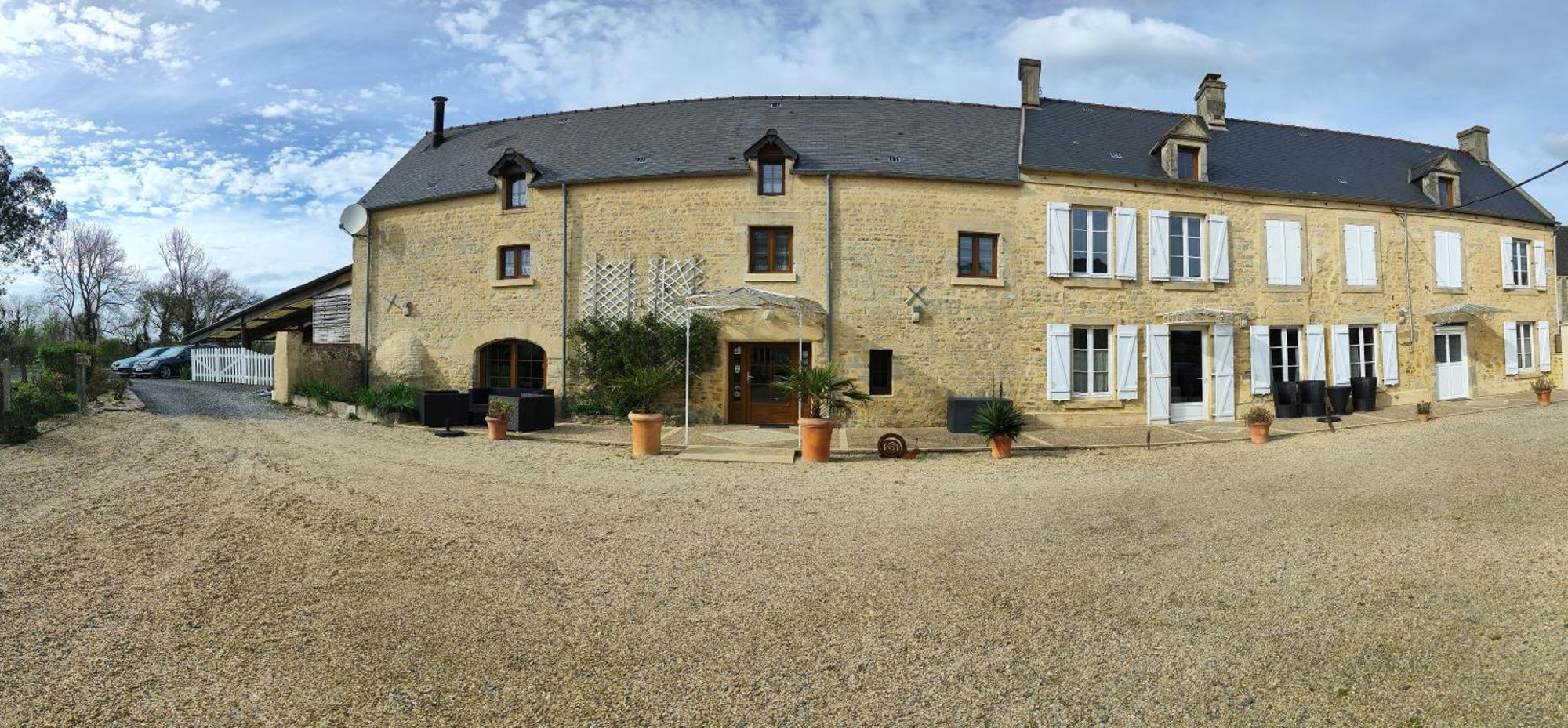 La Ferme Aux Chats Formigny Ngoại thất bức ảnh